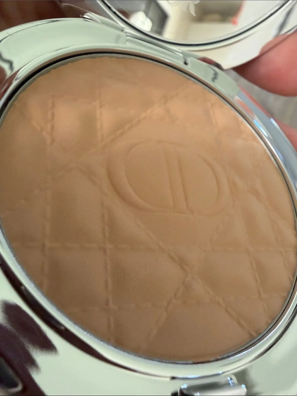 Dior Quilted Cream compact pressed powder in 02 light